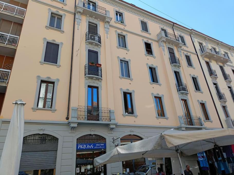 Da Rosa E Pier - Charming Central Apartment Milano Ngoại thất bức ảnh